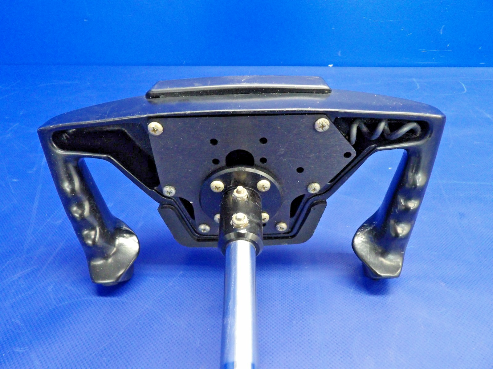 Cessna 172 /  172G Co-Pilot Control Wheel / Yoke 0760019-1 (0326-1265)7