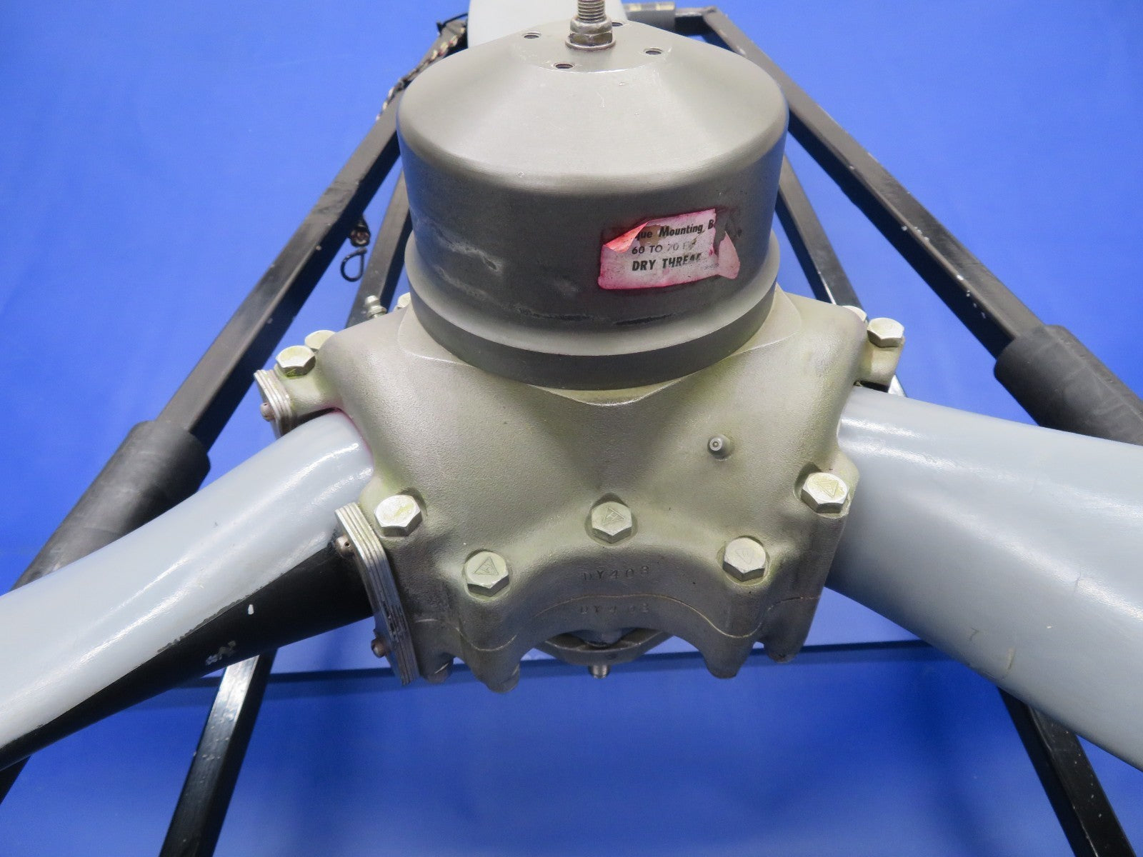 Bellanca 17-31A Hartzell 3-Blade Propeller HC-C3YR-1RF No Logs (0825-1729)7