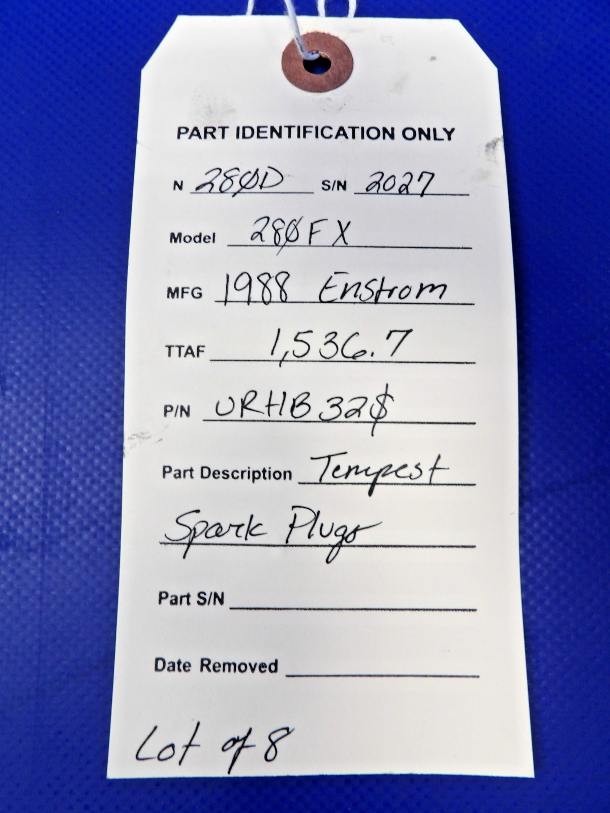 Enstrom 280FX Tempest Fine Wire Spark Plugs P/N URHB32S LOT OF 8 (0526-1364)17