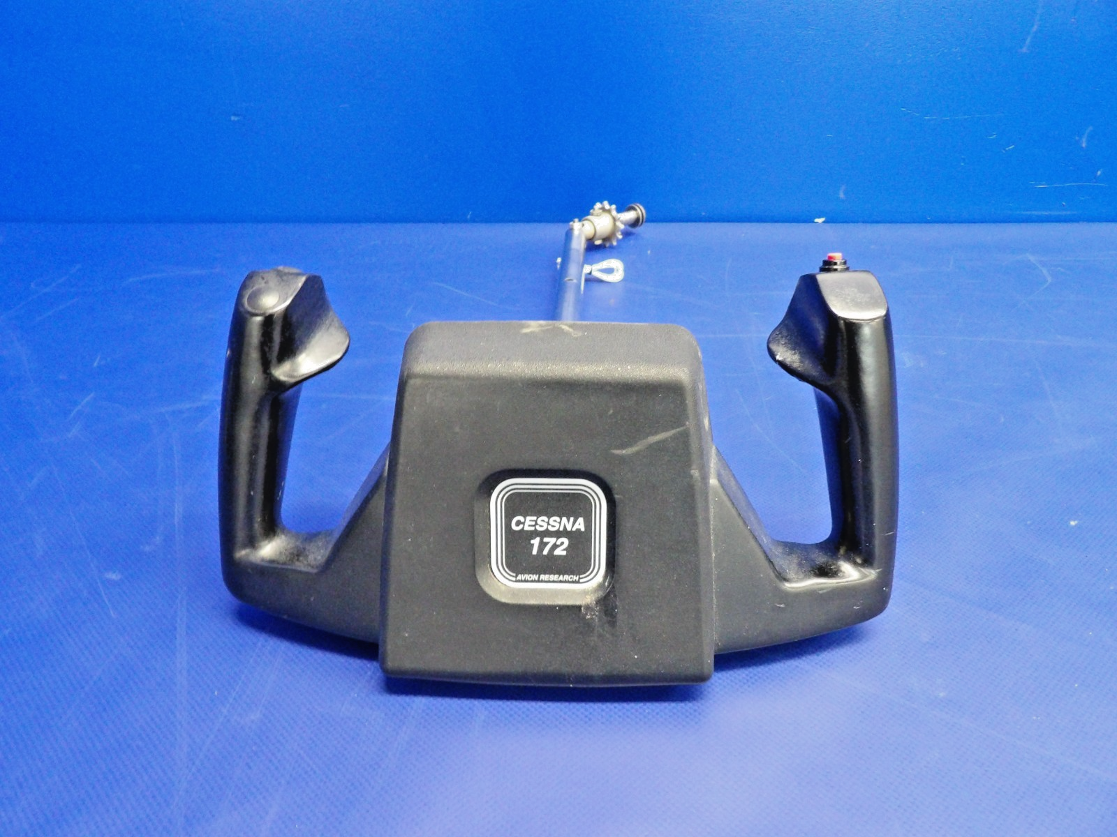 Cessna 172 /  172G Co-Pilot Control Wheel / Yoke 0760019-1 (0326-1265)0