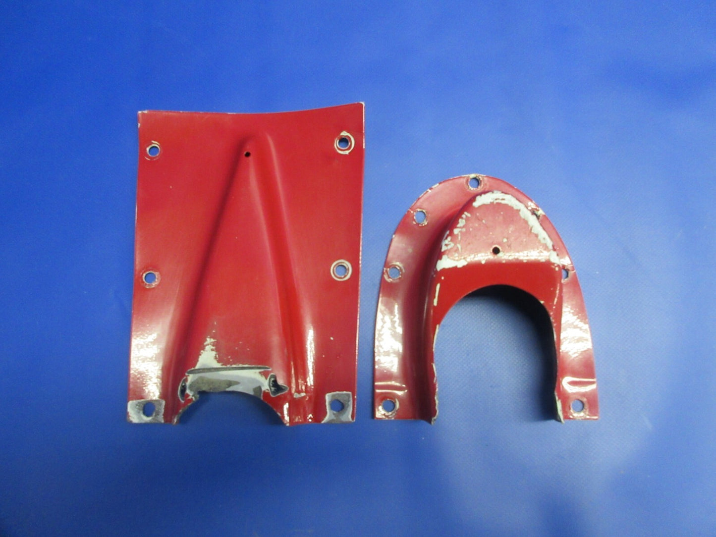 Piper PA-28 Globe Fiberglass Nose Strut Fairing FWD & AFT 37925-06 (1224-795)1