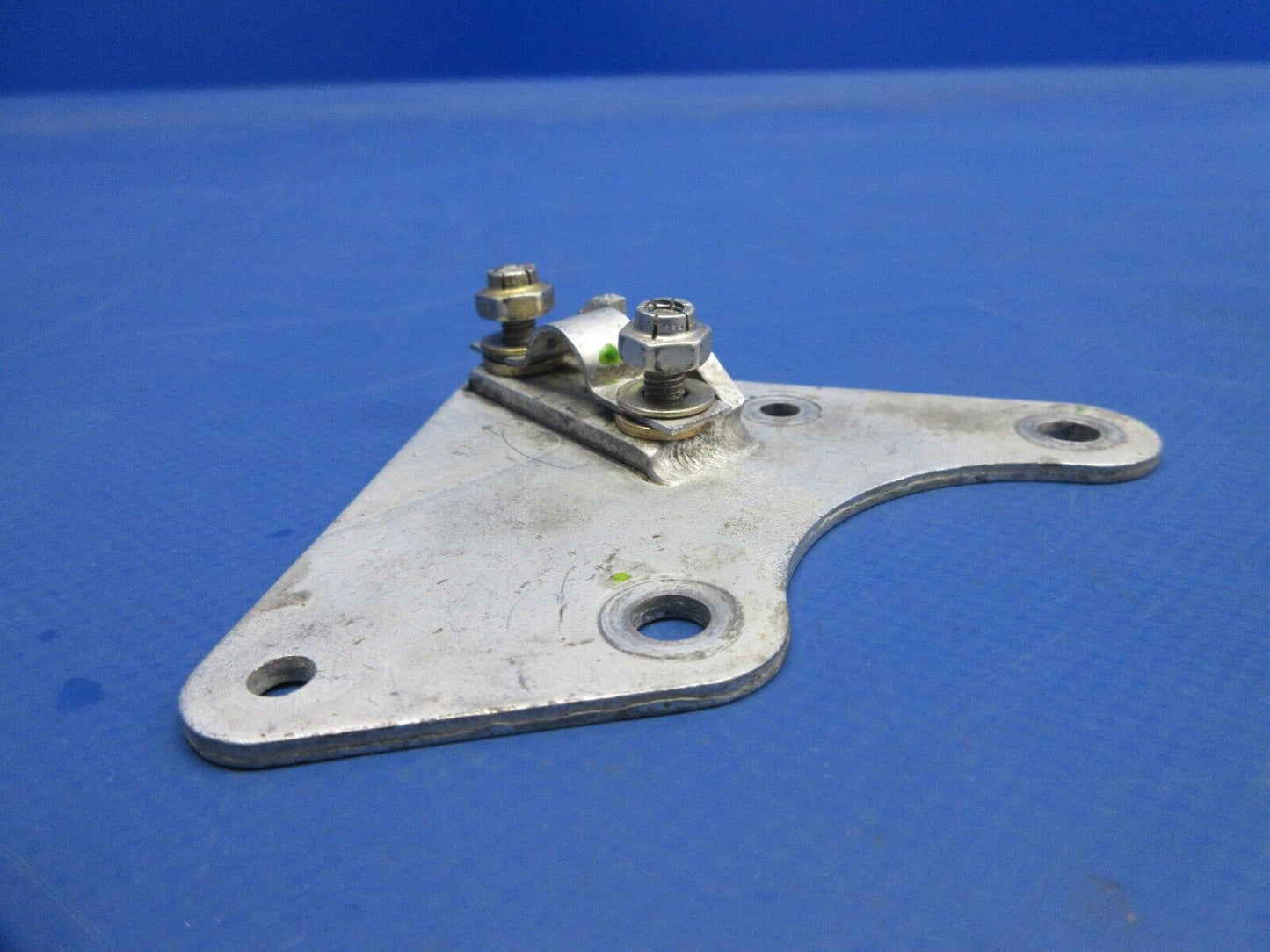 Piper PA-32RT-300T Lance II Engine Control Mount Plate Assy 98645-05 (0924-845)