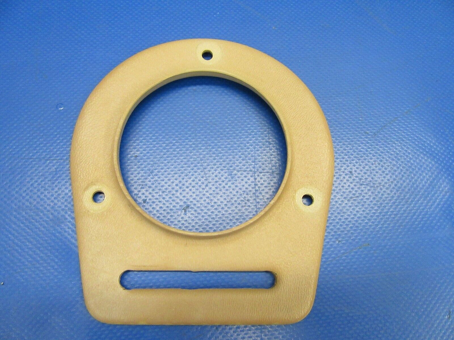 Piper Cherokee 6 Vent Air Assy AFT LH & Retainer Ring Tan P/N 68556-000 (0819-65