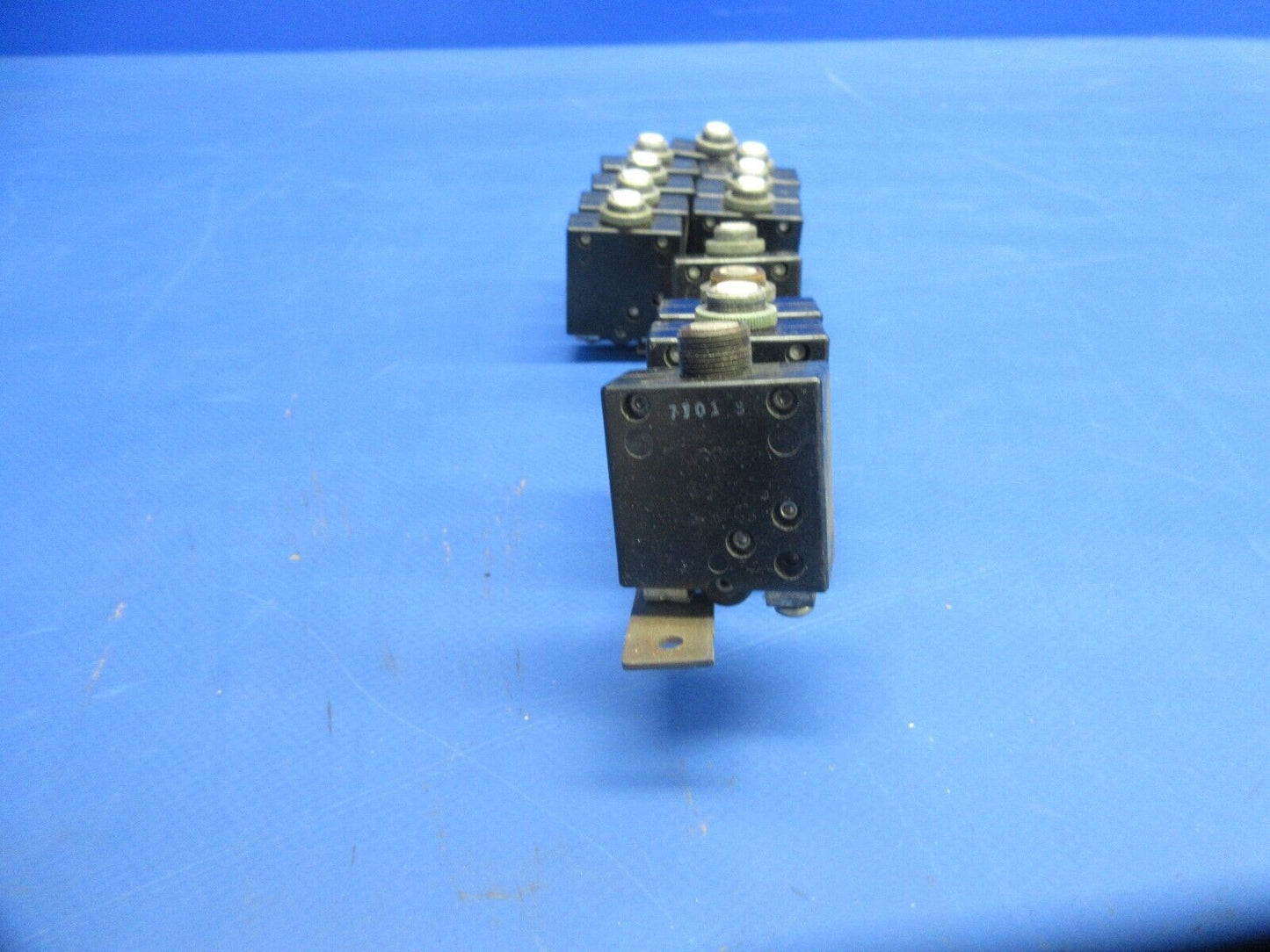 Piper PA-28-161 Warrior Circuit Breaker Set P/N 435-205-103 (0824-1020)