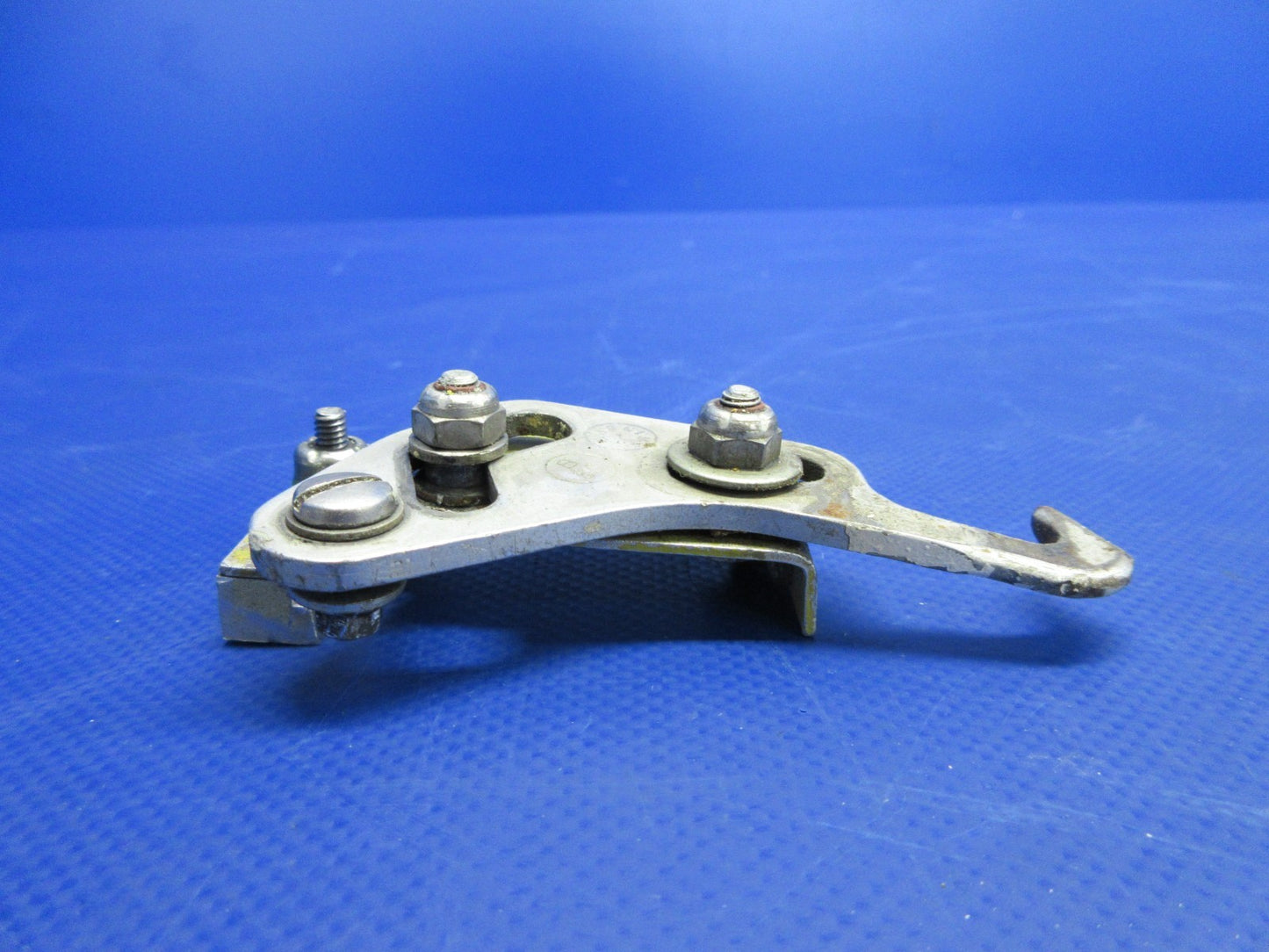 Beech F35 Bonanza Cabin Door Upper Latch P/N 35-415396 (0726-817)7