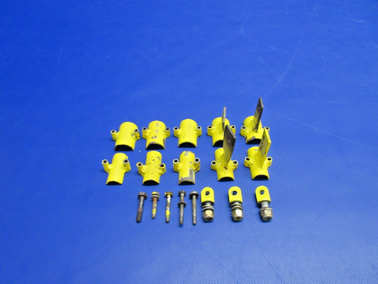 Air Tractor AT-301 Mounting Clamp LOT (0826-866)0