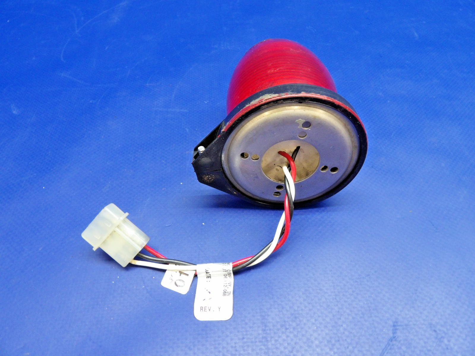 Whelen A470A Red Strobe Light P/N 01-0770019 TESTED (0426-1348)6