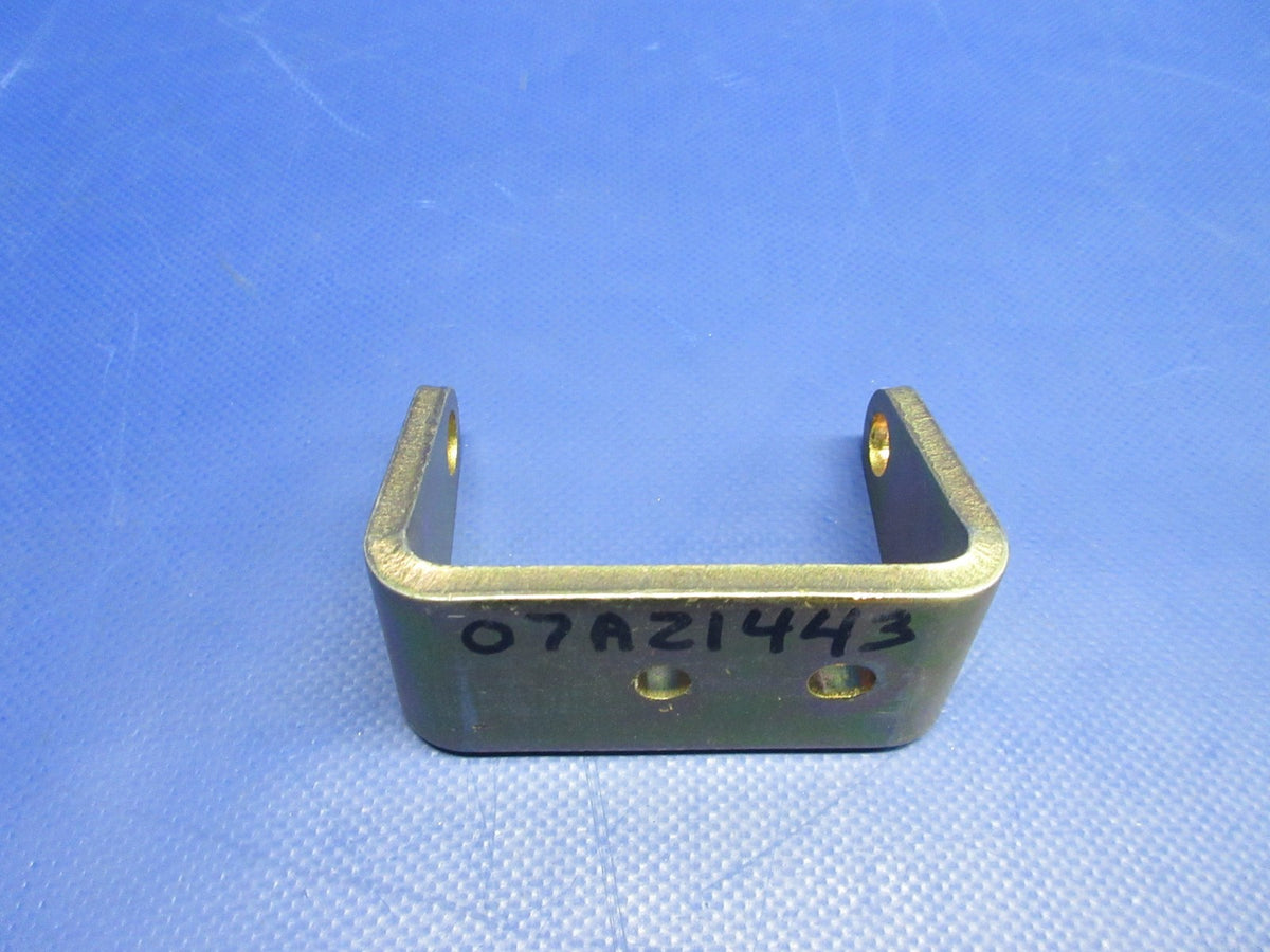Lycoming Alternator Bracket P/N 07A21443 NOS (0526-950)0