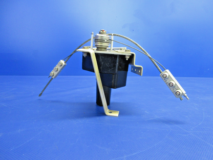 Beech D95A Travel Air Edo-Aire 1C465-1-303R Mitchell Roll Servo (0326-921)7