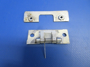 Bellanca 17-30A Viking Cabin Door Latch P/N 196609-10 (0524-1929)