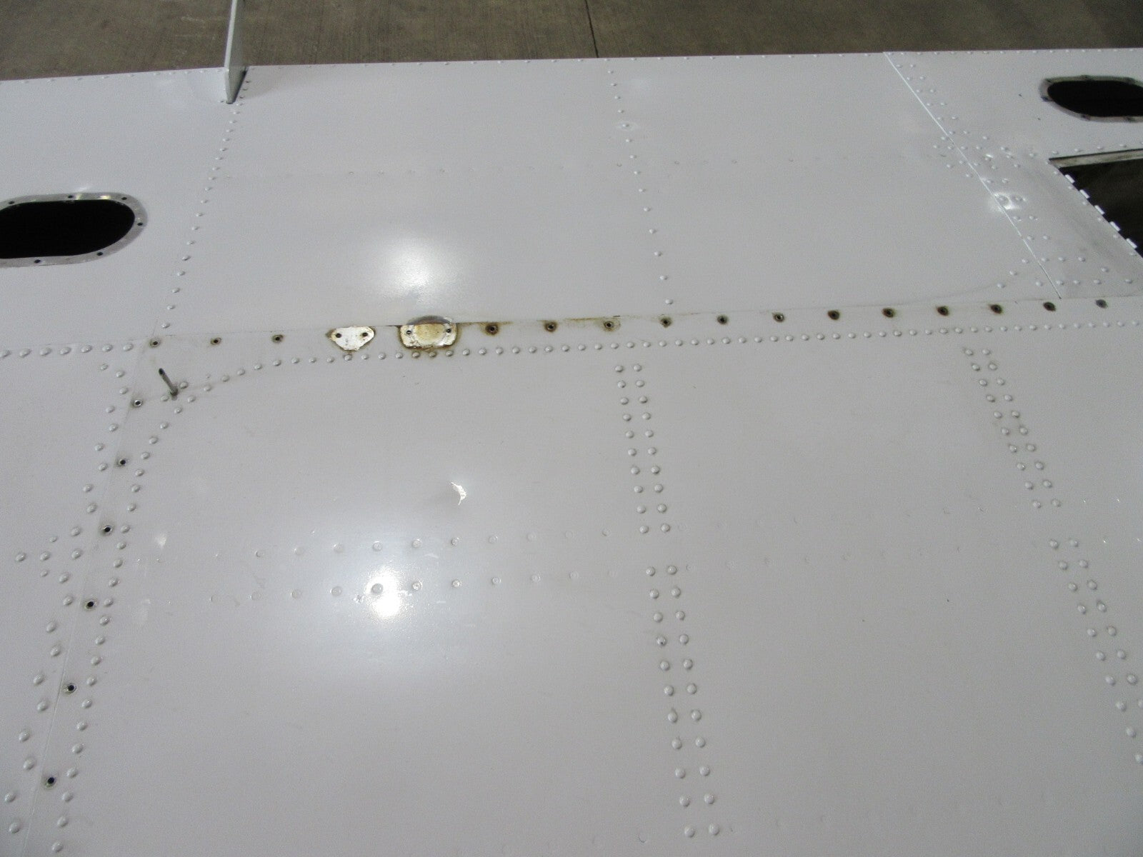 1977 Piper PA-28R-201T Arrow LH Wing P/N 35630-920 (0822-103)7