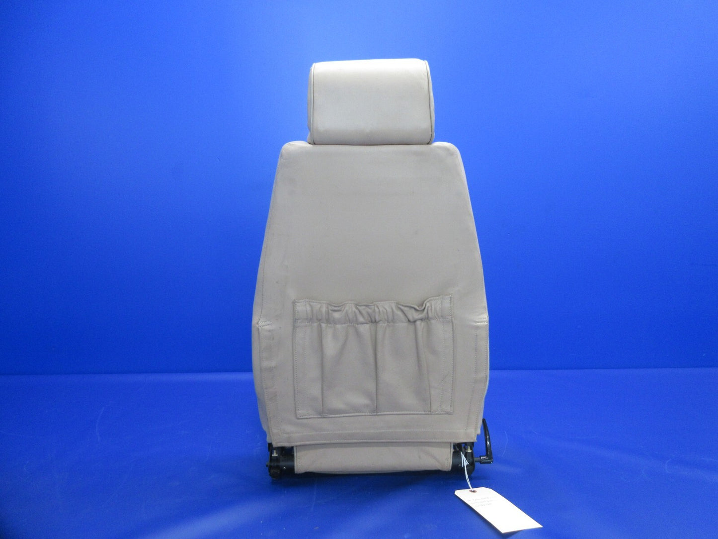 1996 Piper PA-28-181 Archer III Rear RH Seat P/N 89027-02 (1224-826)2