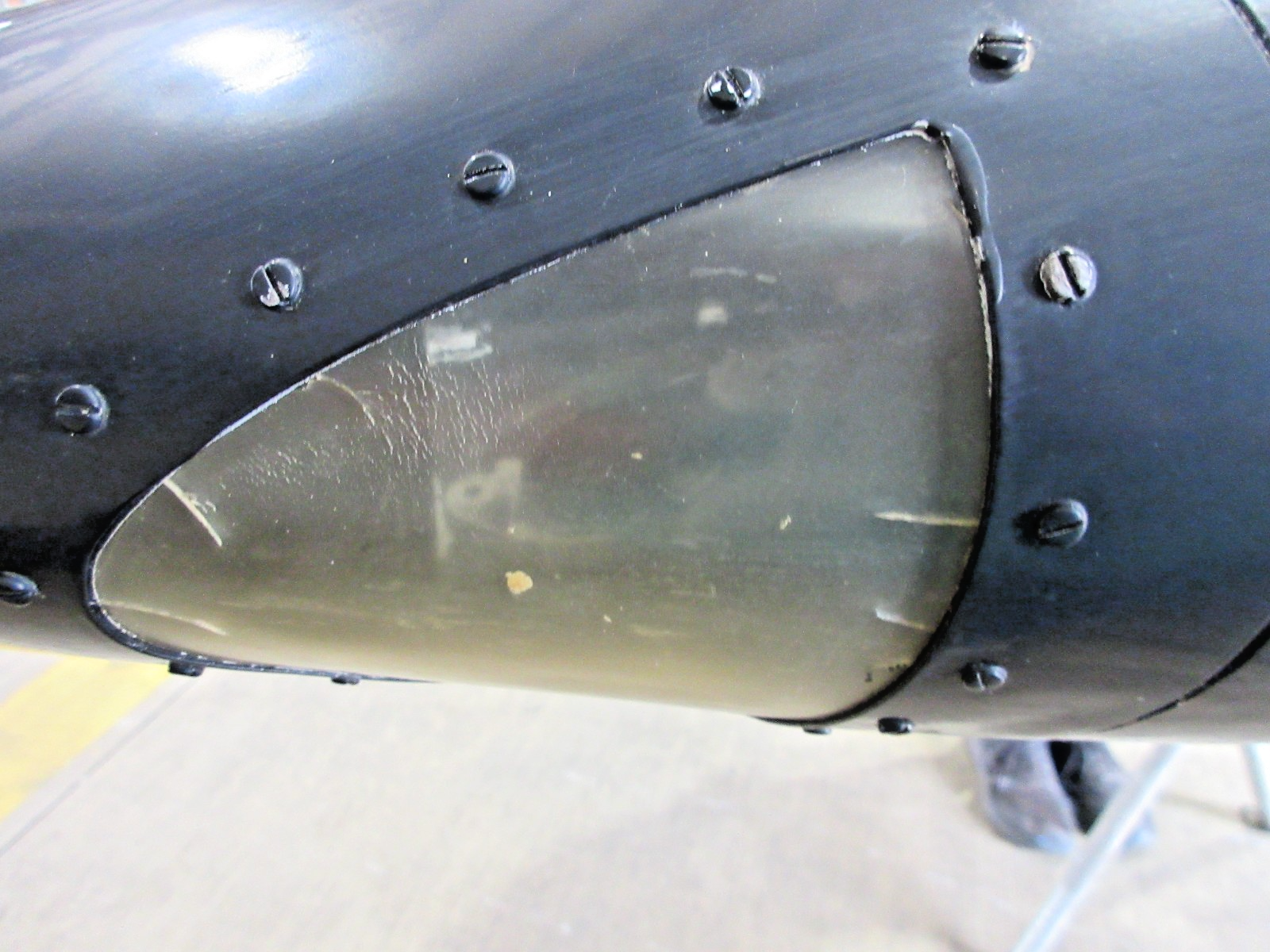 Cessna 310N Wing Tip Tank LH P/N 5092300-5 w/ Rear Fairing & Nose Cap (0626-823)9