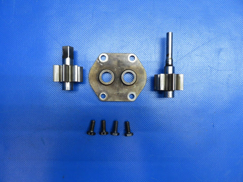 Continental O-300-D Oil Pump Cover & Gears P/N 23410 (0624-1767)