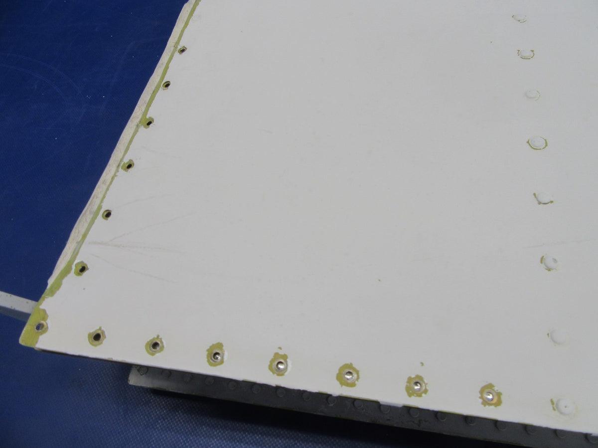 Lake Aircraft LA-4-200 RH Horizontal Stabilizer P/N 2-2200-4 (0826-15)6