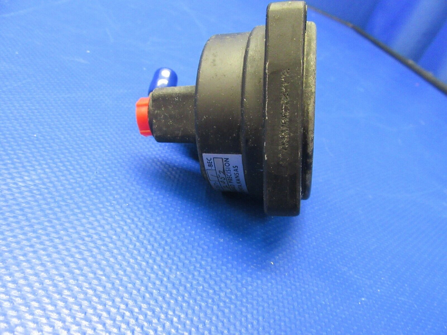 Beech A23A Musketeer Suction Gauge P/N 50-384042-1, SP-357H-BEC (0521-422)