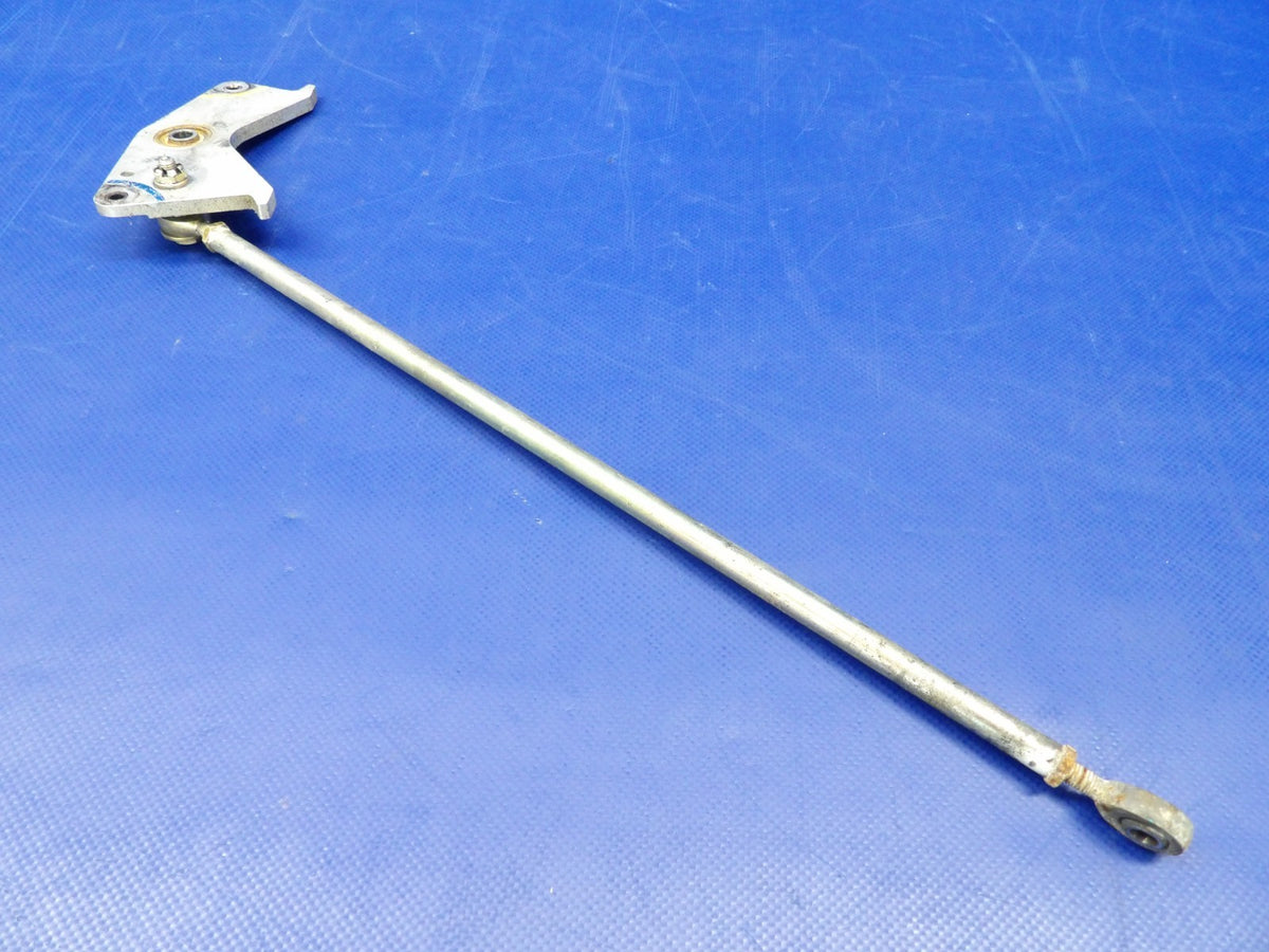 Cirrus SR22 Aft Rudder Bellcrank & Control Rod P/N 15432-001 (0926-1202)9