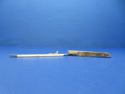 Cessna 182 / 182H Cabin Door LH Latch P/N 0711061-6 (0226-215)9