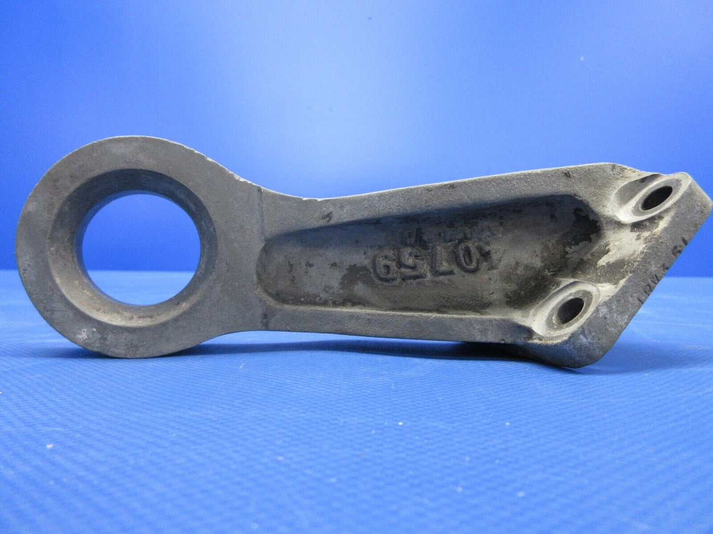 Continental Engine Mount Bracket P/N 40759 (0424-1118)