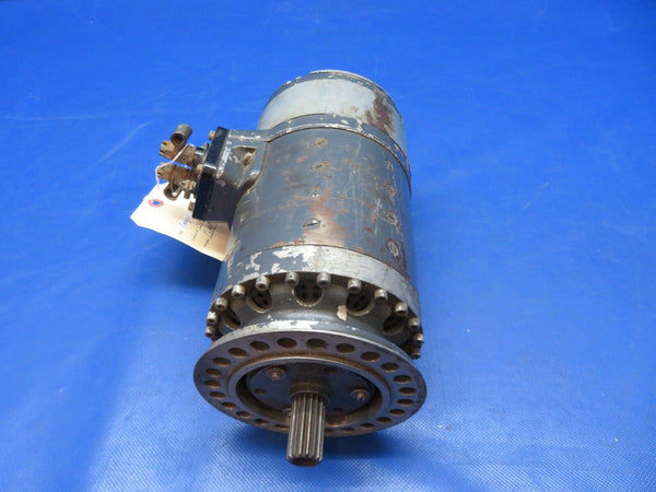 Westinghouse Elec & MFG Aircraft DC Generator 28.5v 7A5838-GR1A CORE (1024-235)