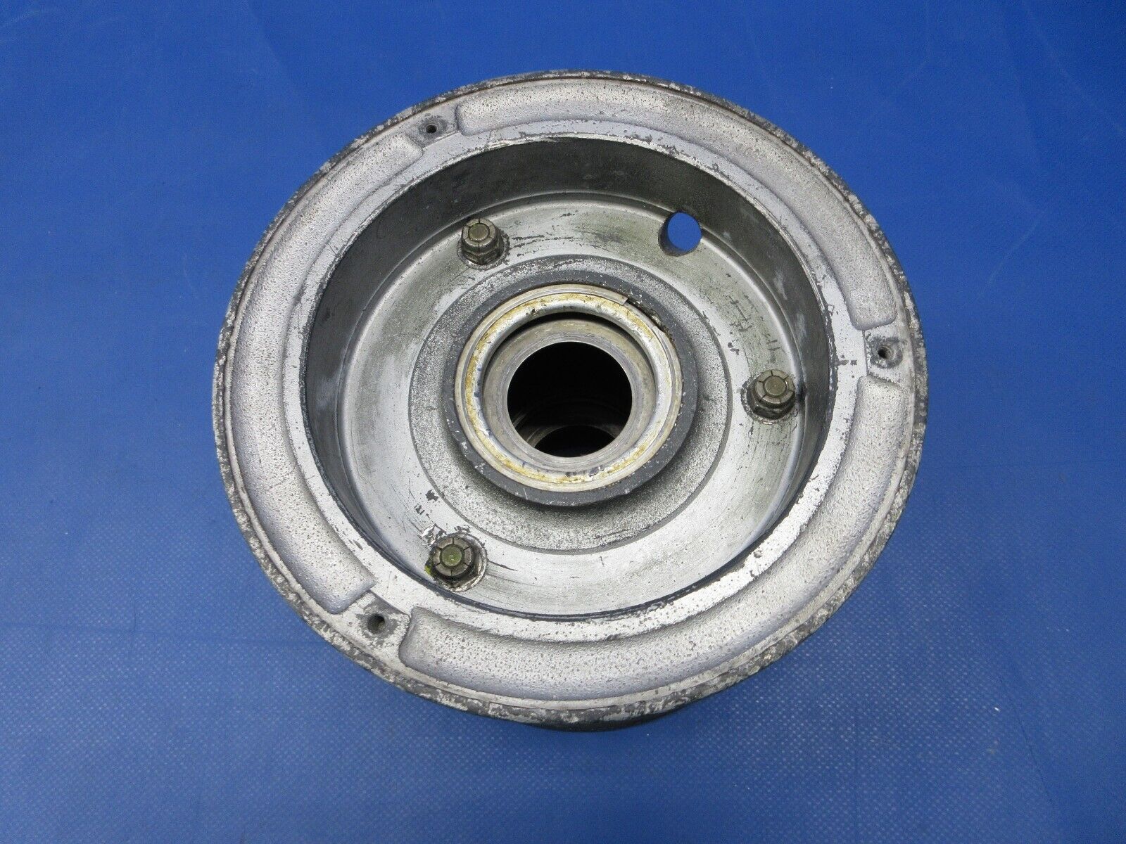 Bellanca 17-31A Viking Cleveland Main Wheel Assy 6.00x6 P/N 40-75E (0924-2056)