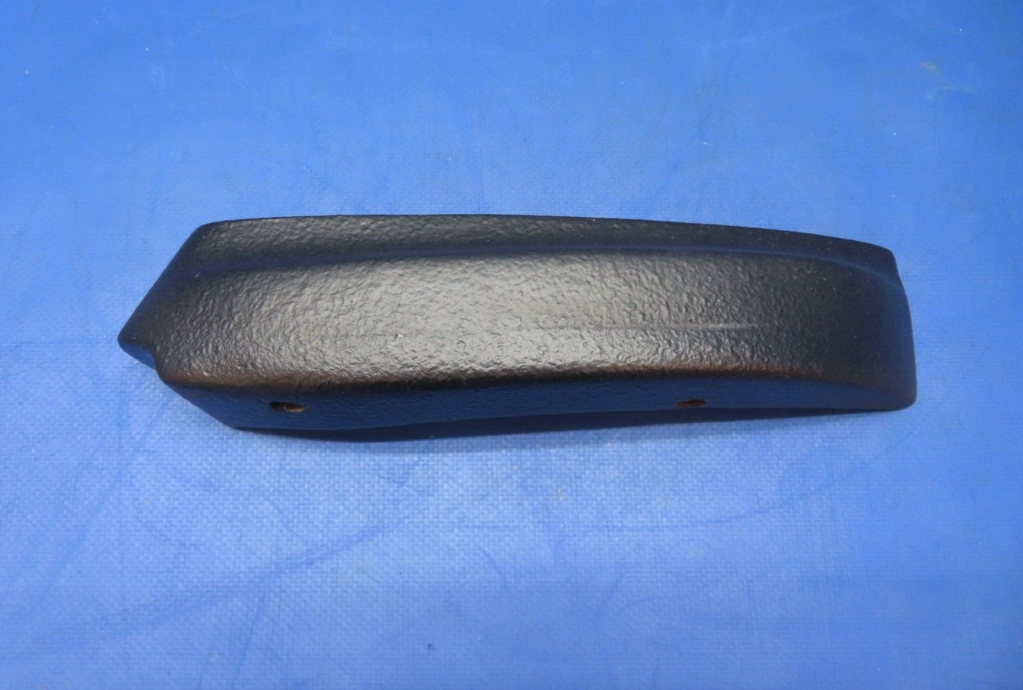 Diamond DA-42 RH Glareshield End Cap P/N DA4-2510-48-00 (0623-489)