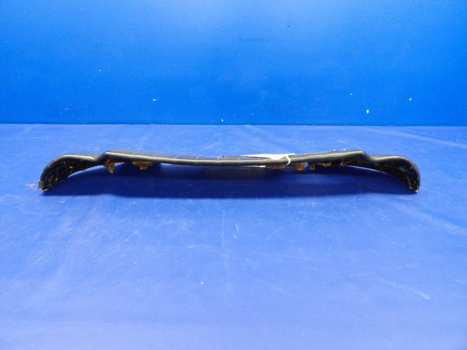 Beech D95A Travel Air Glare Shield P/N 96-530013-1 (0226-2030)2