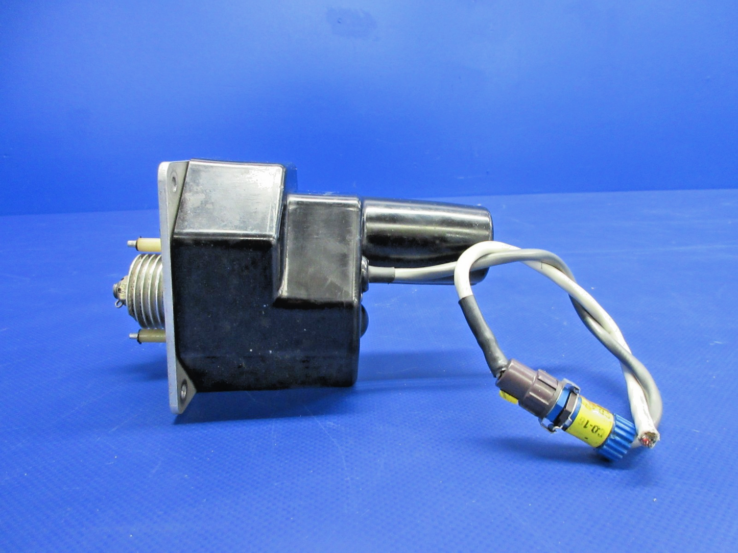 Beech D95A Travel Air Edo-Aire 1C470-1-425P Mitchell Pitch Servo (0326-752)4