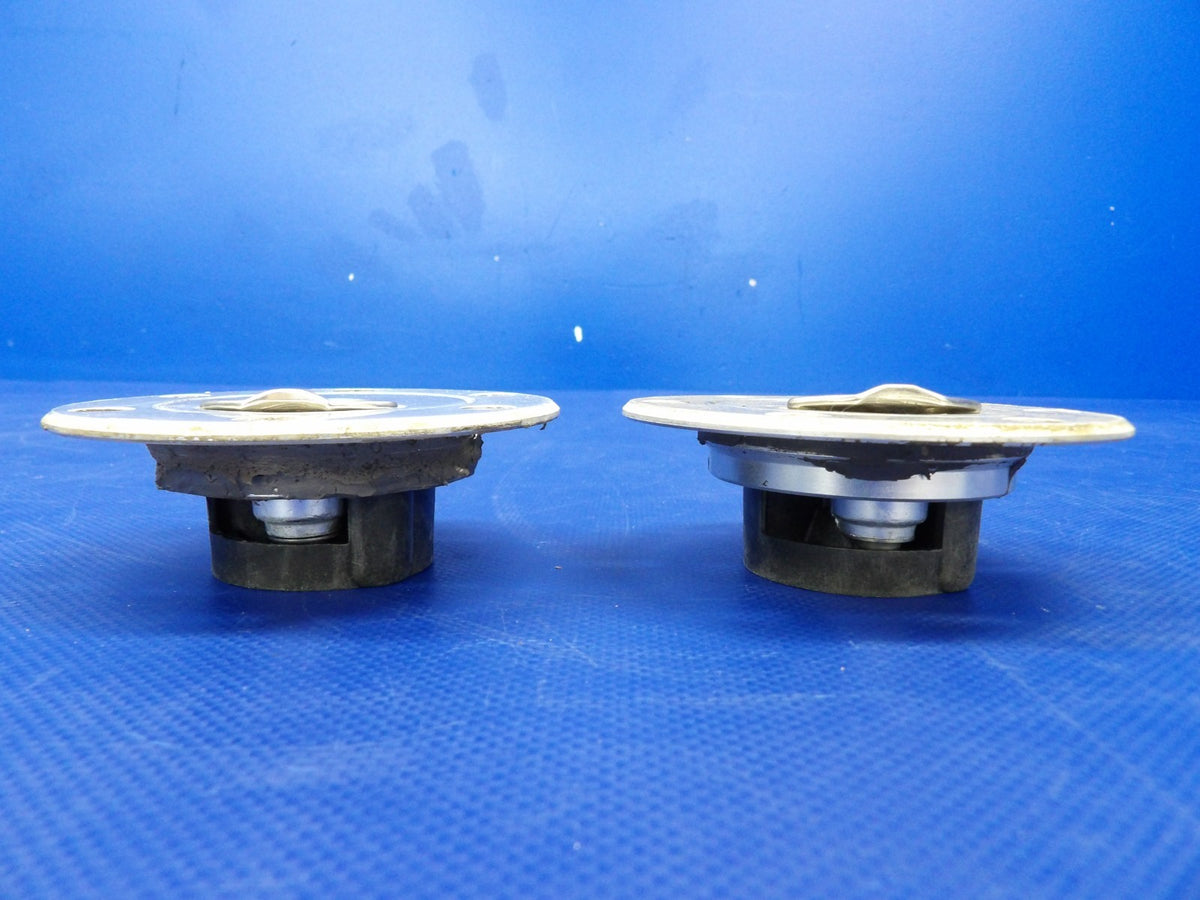 Cirrus SR22 Newton Fuel Cap P/N 50525-101 LOT OF 2 (0926-1217)2
