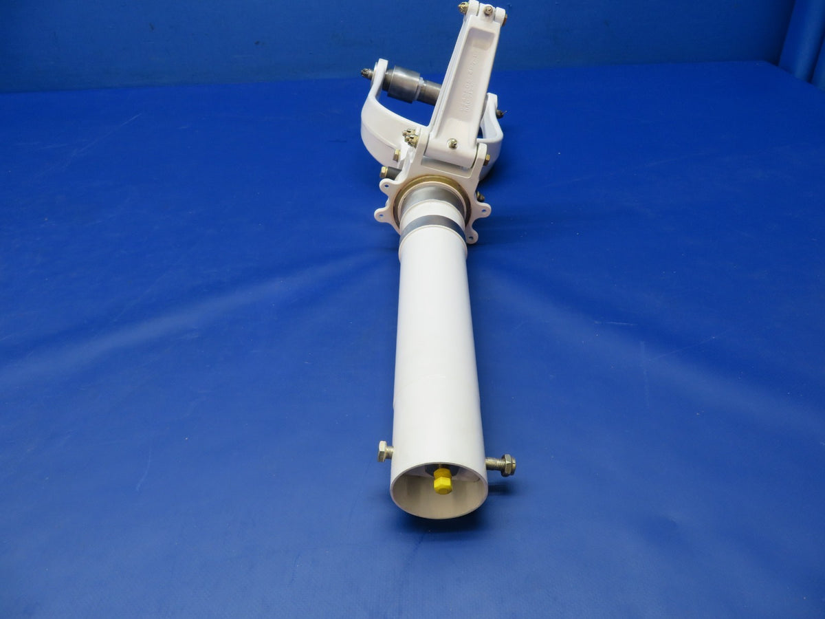 Cessna 182 / 182L Nose Gear P/N 0743621-200 REBUILT (0626-400)8