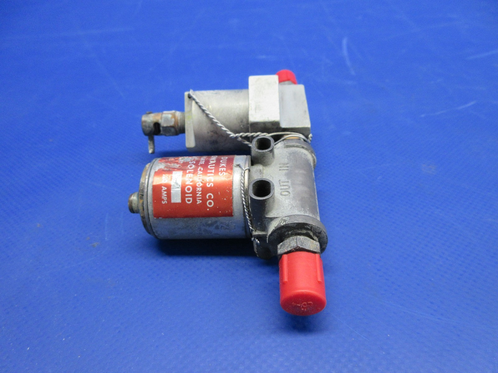 Beech D95A Travel Air Dukes Solenoid Valve 24V P/N 3153-00-1 TESTED (0326-792)5
