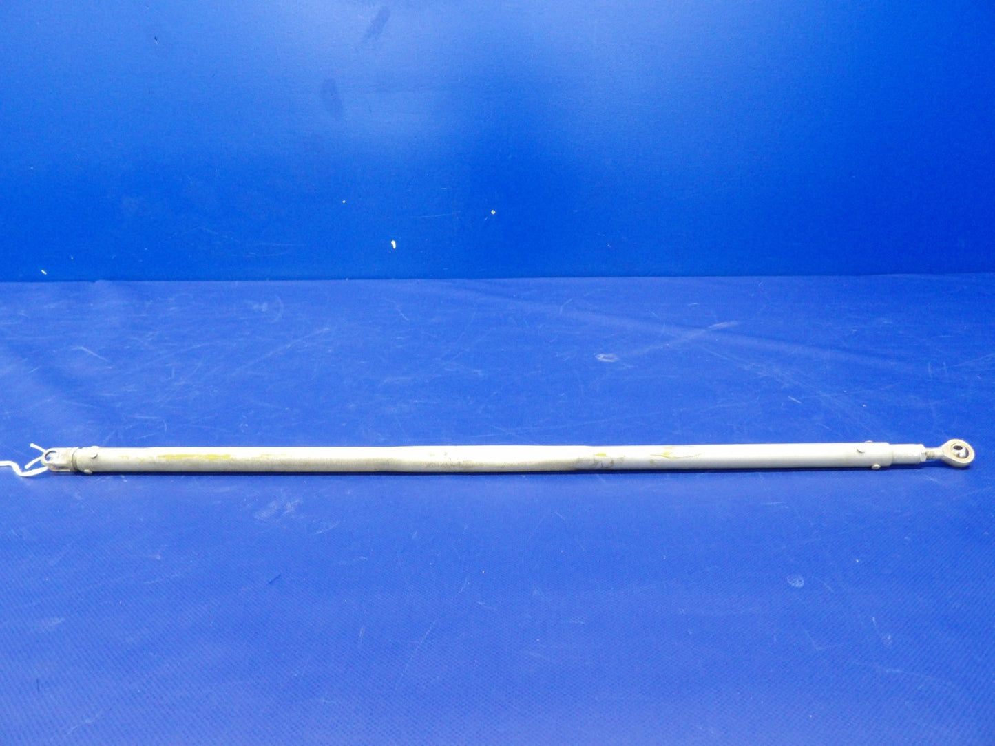 =Beech D95A Travel Air Aft Nose Gear Steering Rod P/N 35-825044-4 (0226-491)1