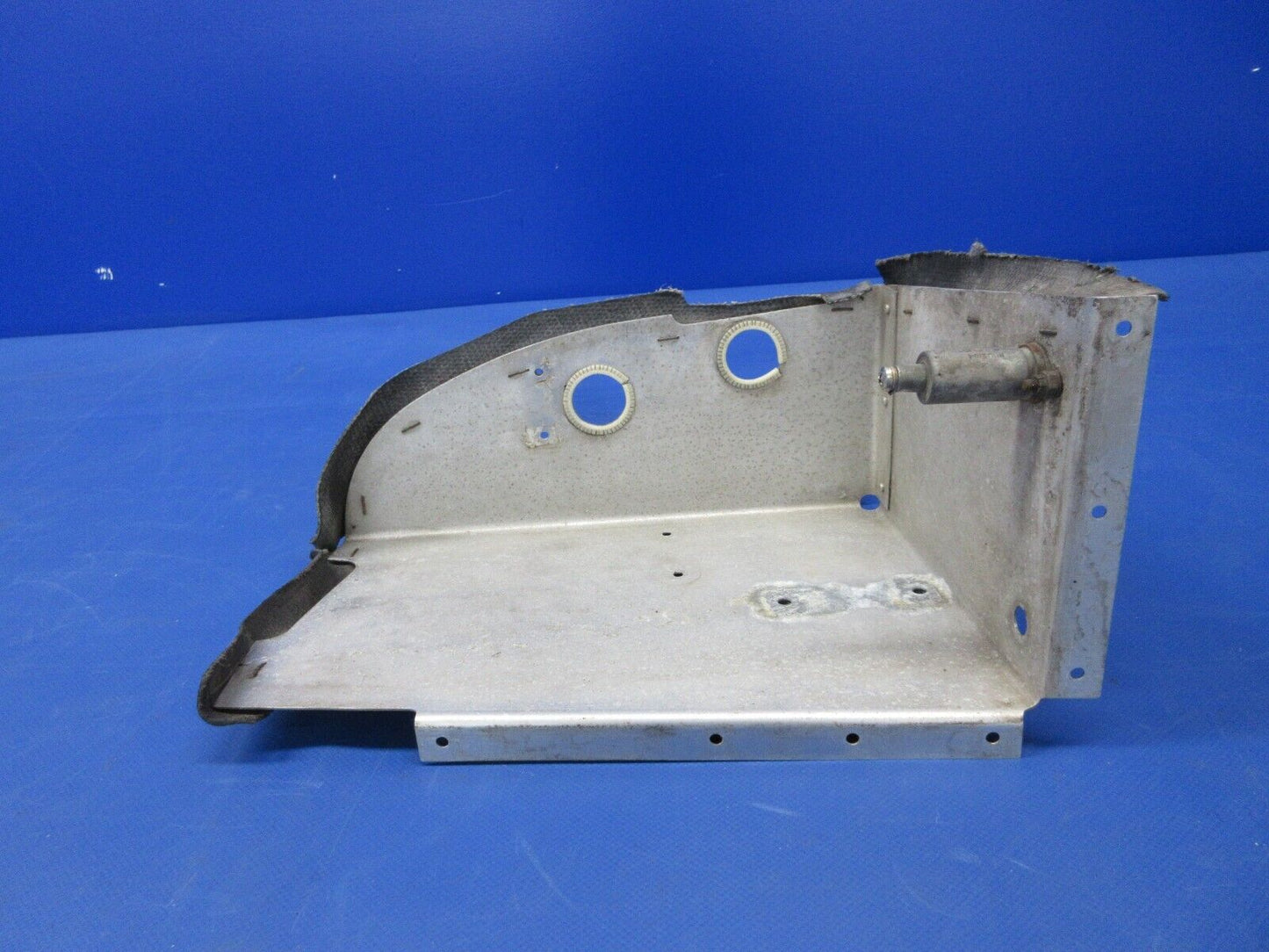 Piper PA-28-181 Fuel Pump & Gascolator Cover Assy P/N 62302-03 (0624-1395)