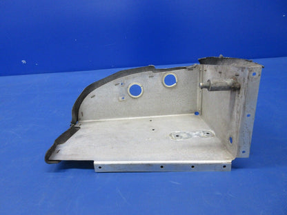 Piper PA-28-181 Fuel Pump & Gascolator Cover Assy P/N 62302-03 (0624-1395)