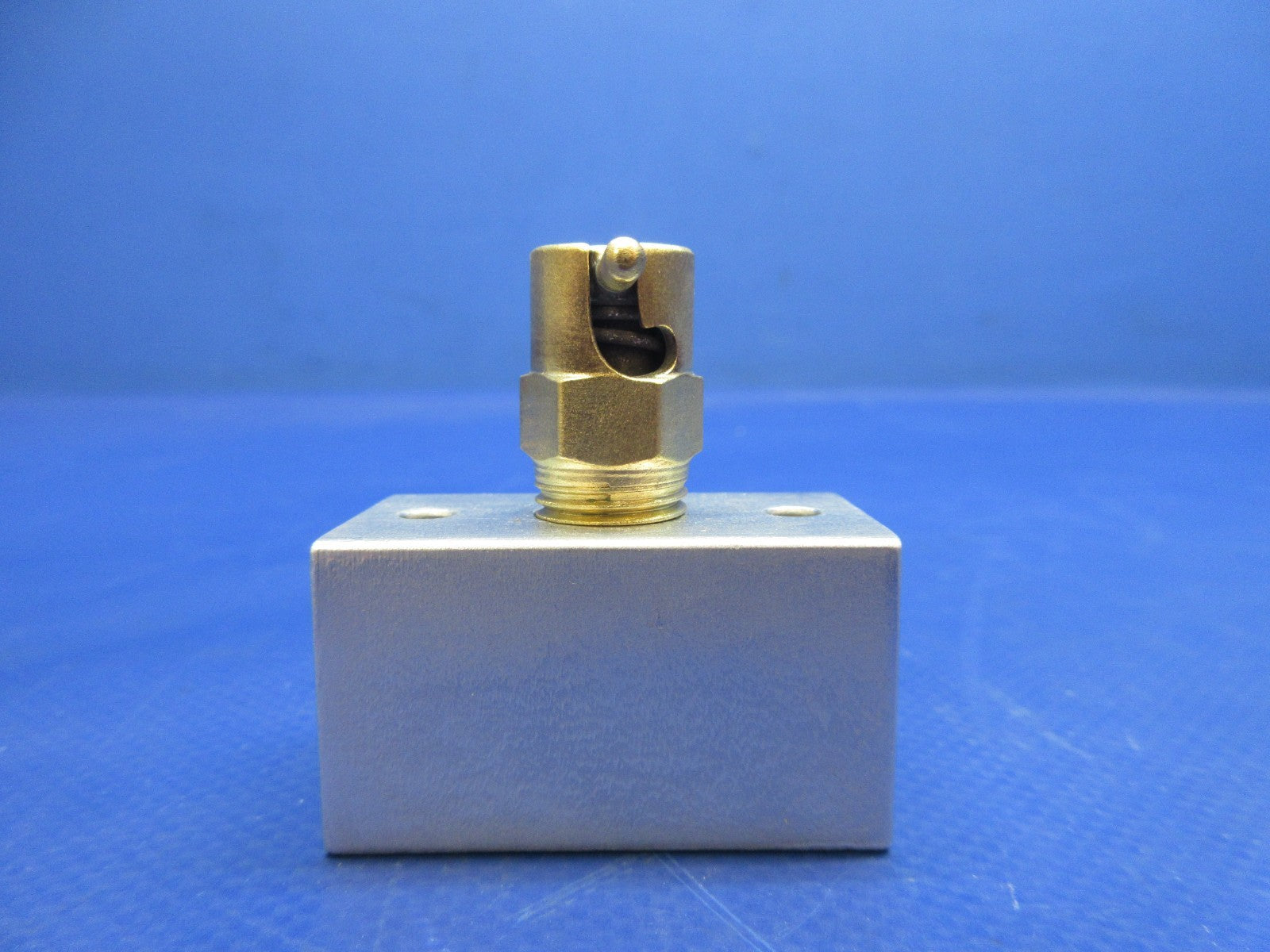 Lake LA-4-200 Fuel Quick Drain + Adapter Block P/N 2-6700 (0726-706)6