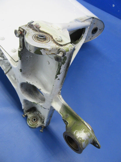 Piper PA-32RT-300T Lance Vertical Stabilizer / Fin Assy P/N 78908-03 (0824-06)