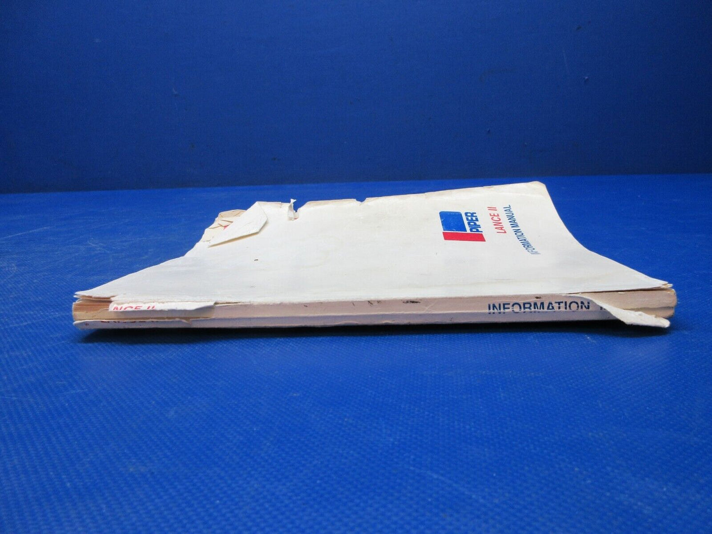 Piper Lance II Pilot's Operating Handbook & Info Manual P/N 761-637 (1124-1273)