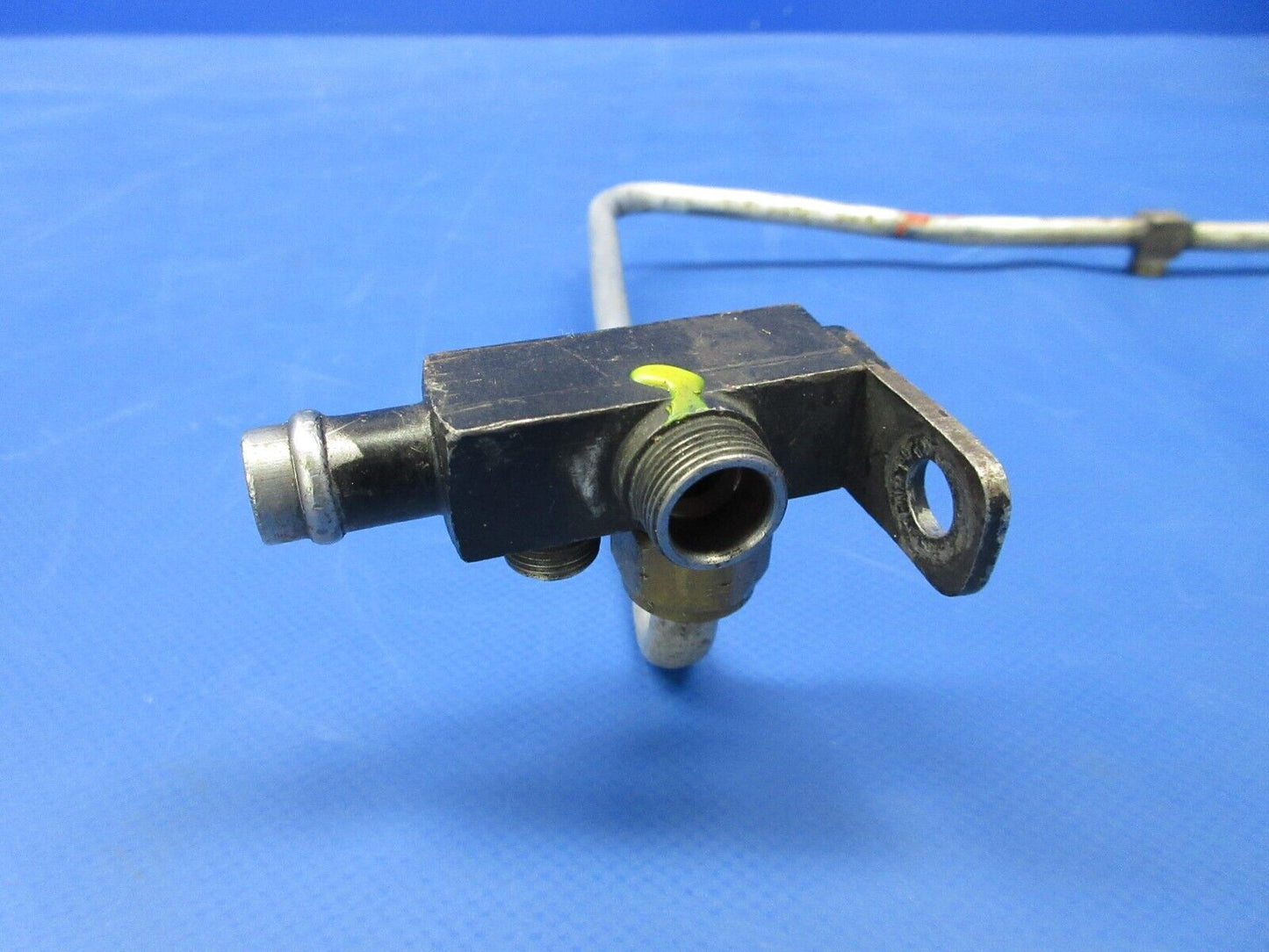 Continental TSIO-520-E9B Air Fuel Nozzle Tube Assy P/N 633704 (0924-2019)