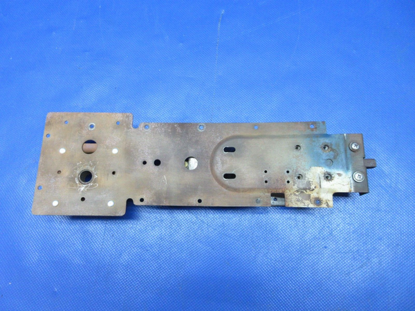 Cessna 172 LH Cabin Door Latch Assy P/N 0511256-1 FOR PARTS (0724-1838)