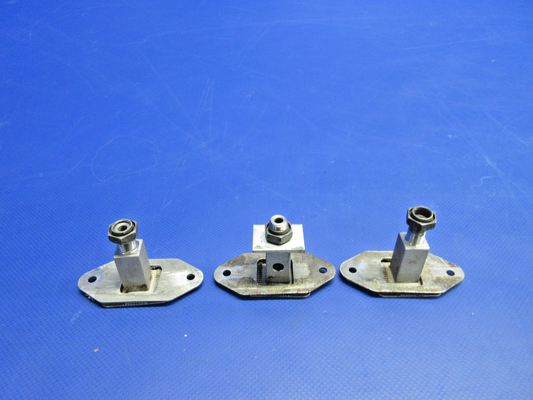 Cessna 421 Main Door Latch Receptacle P/N 5111532-1 LOT OF 3 (0726-743)0