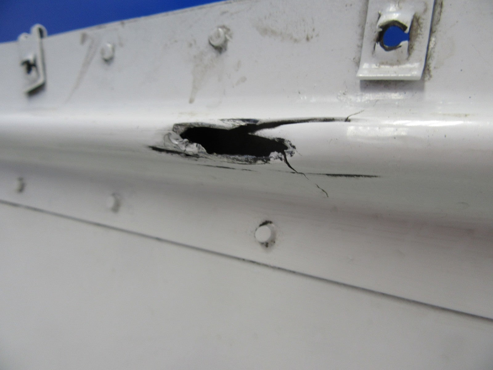 Cessna 172 / 172G Lower / Bottom Cowling P/N 0552010-56 (0326-23)10