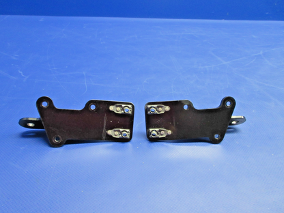 Cirrus SR22 Cabin Door Gas Strut Attach Bracket LH & RH P/N 20311-001 (0926-861)2