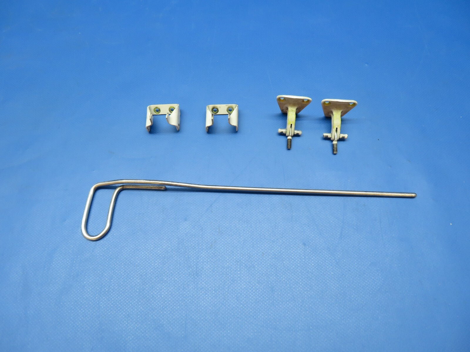 Beech 95-B55 Baron LH Rear Window Mechanism & Pin P/N 35-410316 (0225-886)0