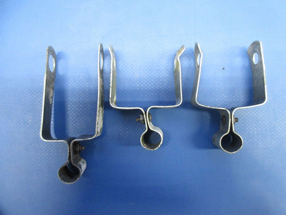 Piper PA-28-161 Warrior Hose Clip P/N 63332-03 LOT OF 3 (0824-974)
