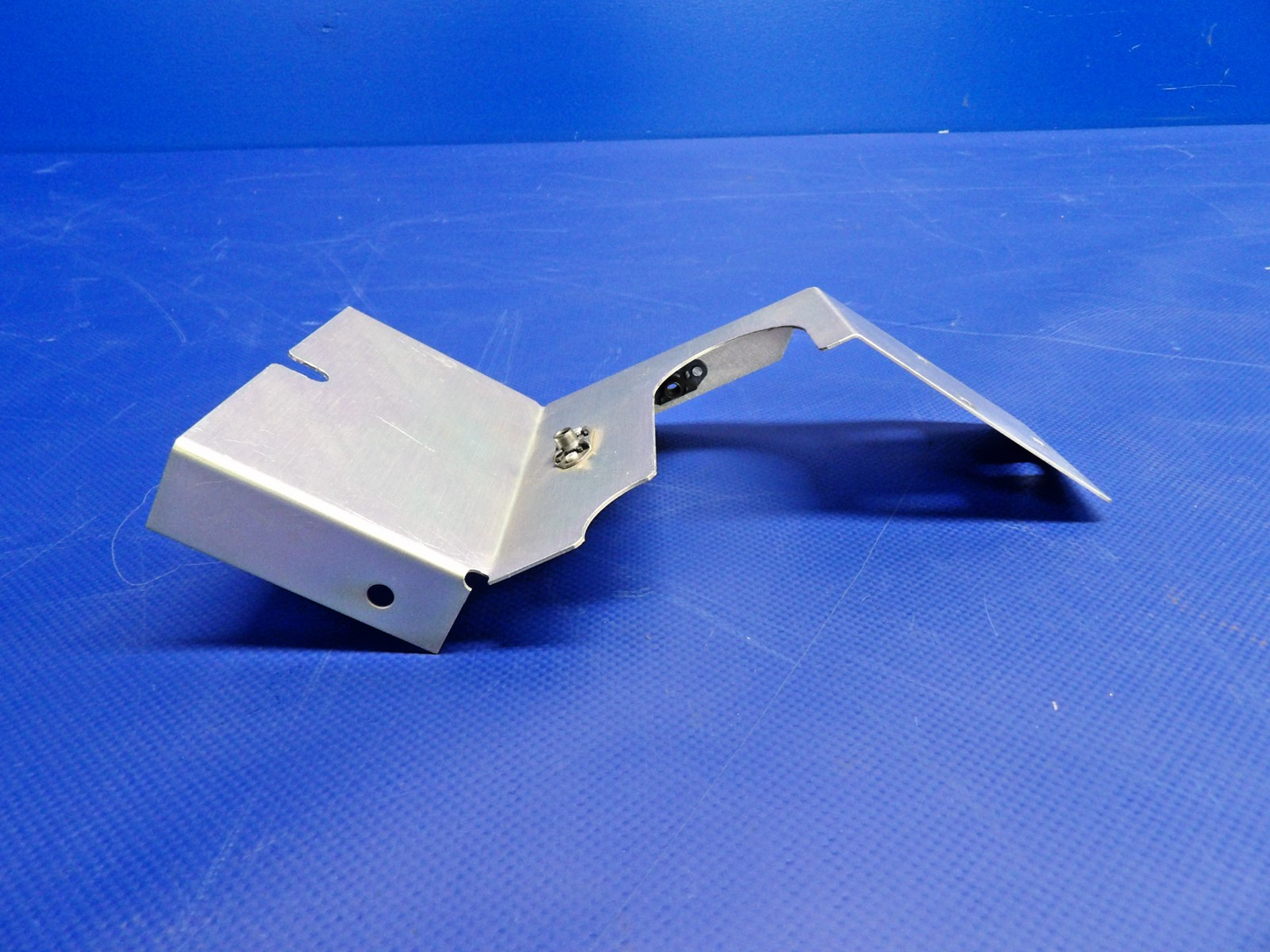 Cirrus Oil Cooler Engine Baffle P/N 20485-001 NOS (0326-1220)3
