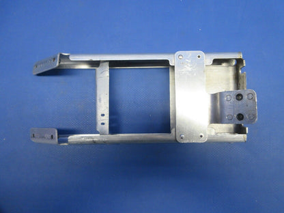 Piper PA-32RT-300T Lance II Cockpit Engine Controls Mount 69324-04 (1024-705)