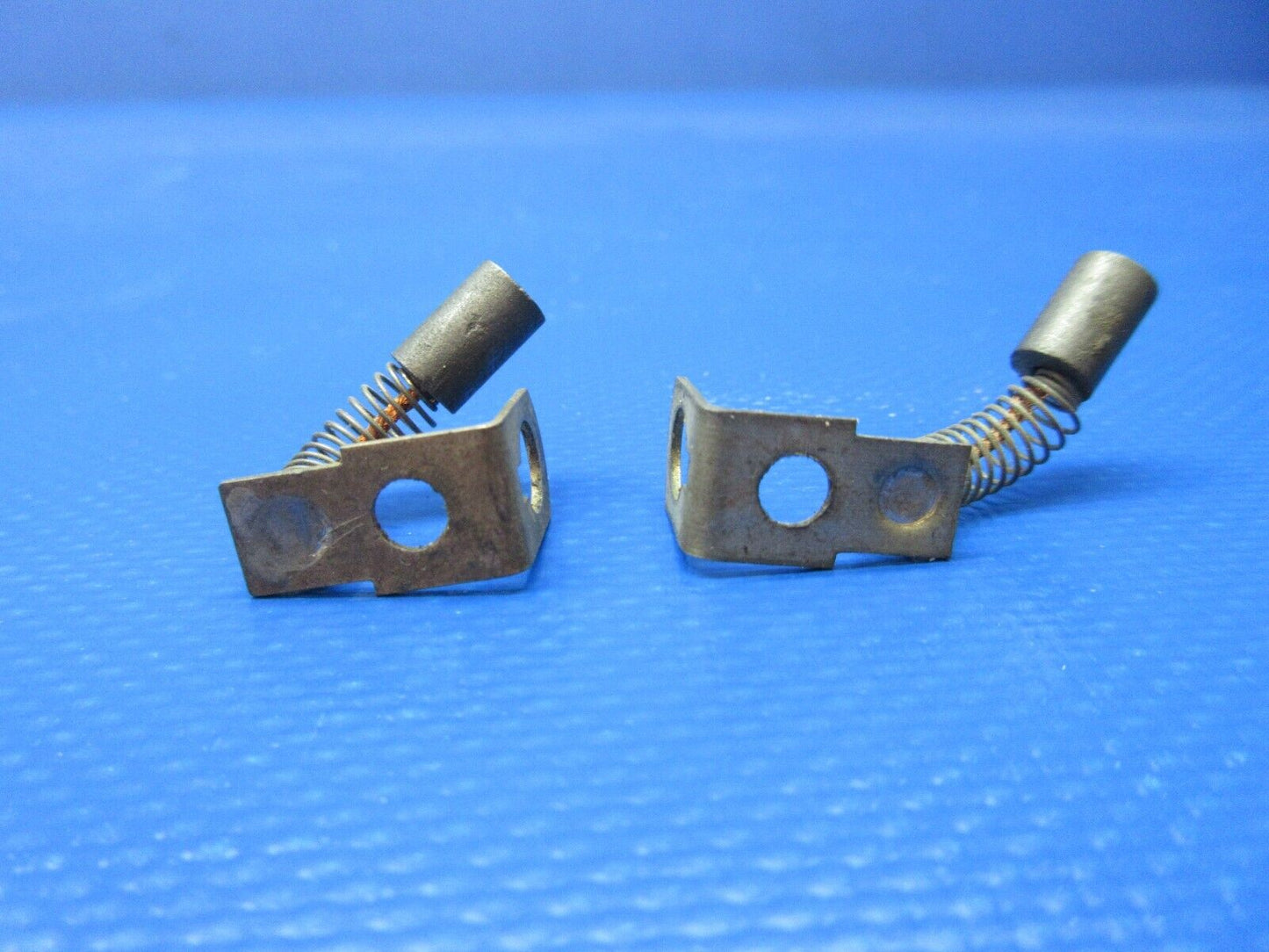 Piper Brushes Alternator P/N 757-142 LOT OF 2 (1124-1442)