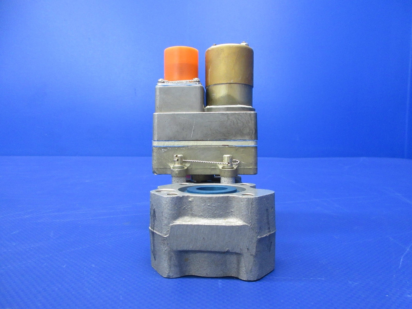 Beech Electromech Fuel Shut Off Valve 28V P/N 101-389025-5 Overhauled (0426-758)8
