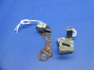 Piper PA-32RT-300T Lance II Landing Gear Mirco Switch P/N 1SE1 LOT (0924-867)