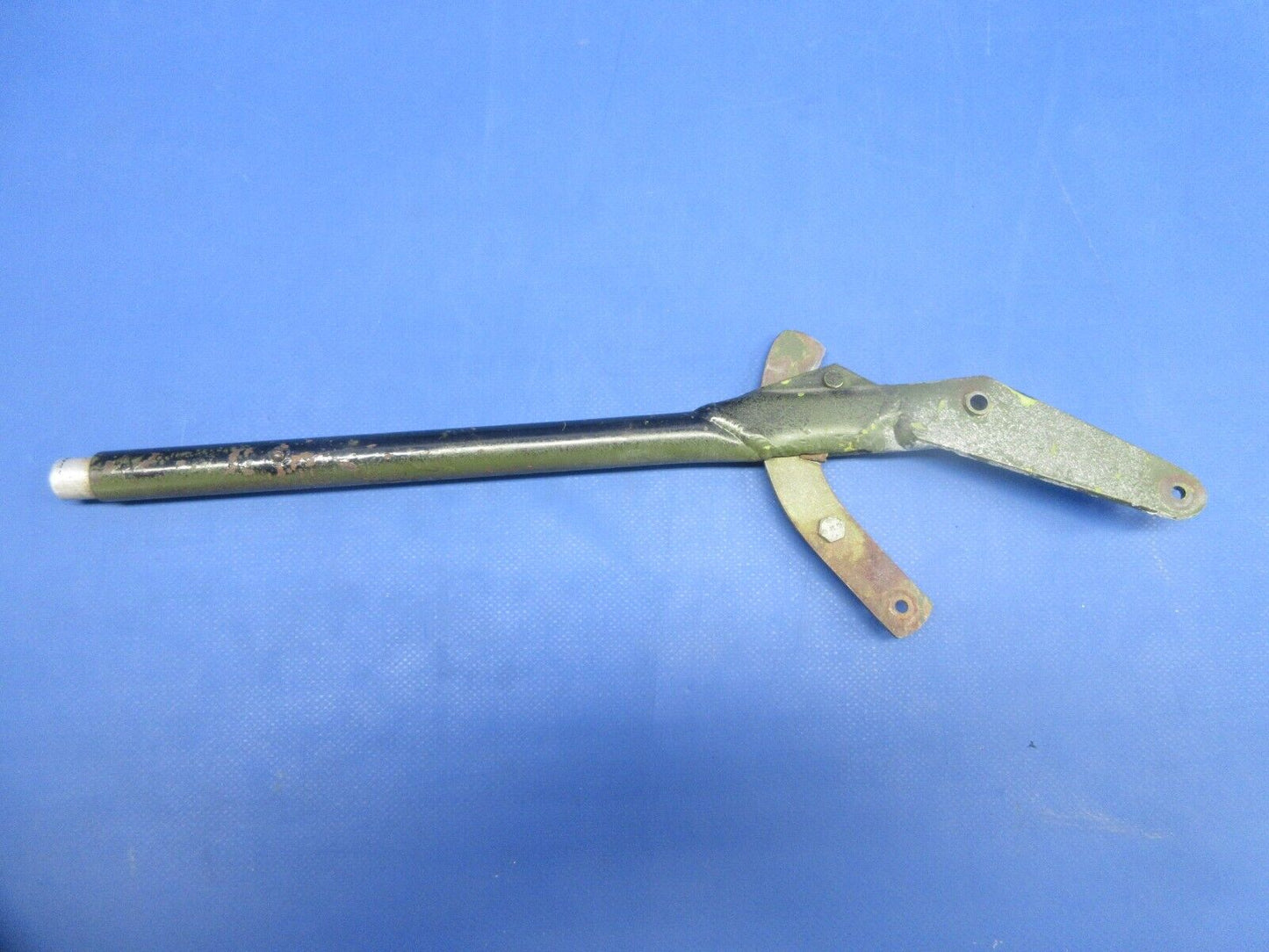 Piper PA-20 Pacer Flap Control Lever Assy P/N 12494-00 (1024-774)
